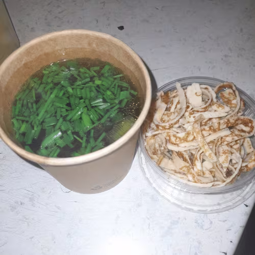 Rindsuppe mit Frittaten