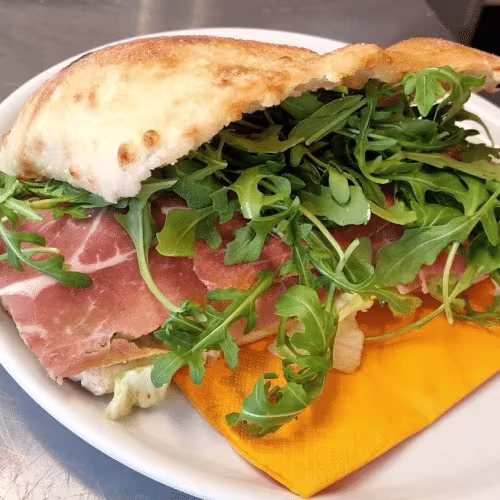 Panuozzo Prosciutto Crudo