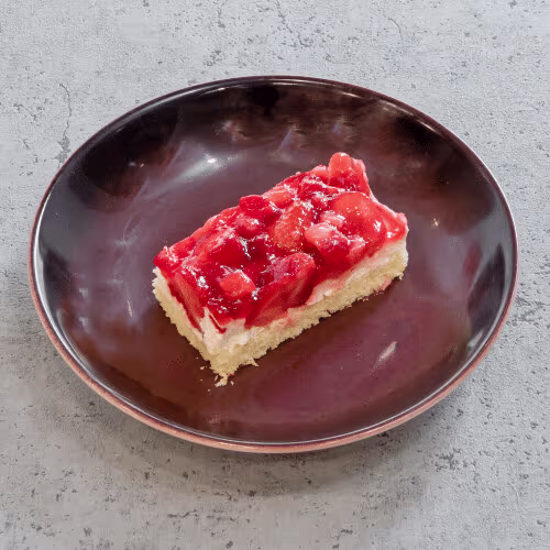Erdbeer-Joghurt-Sahneschnitte