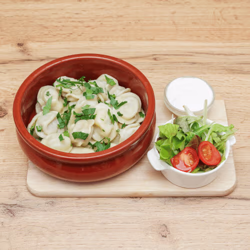 Knödel-Pilimeni mit Fleisch
