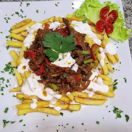 Hausgemachter Cökertme Kebap