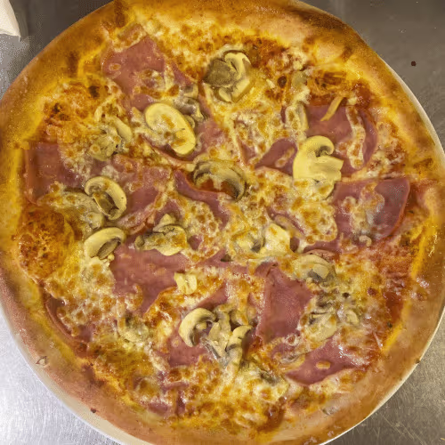 Pizza Prosciutto Funghi