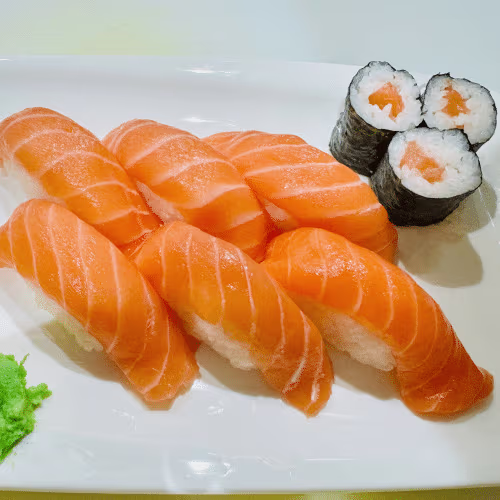 Lachs Sushi (klein)