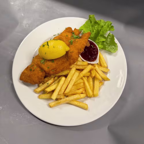 Cordon Bleu vom Schwein mit Pommes