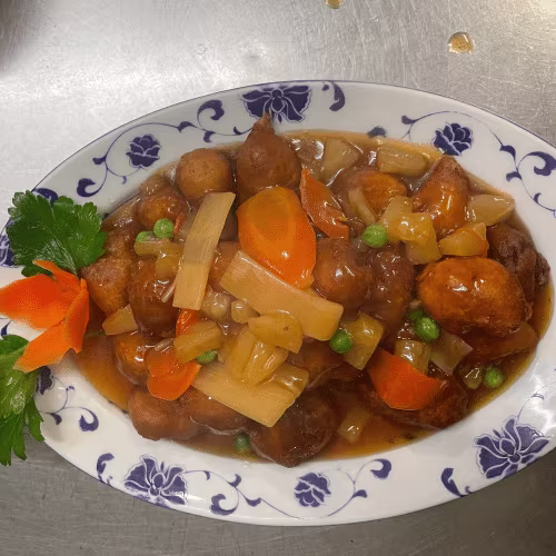 Paniertes Schweinefleisch (süß-sauer)