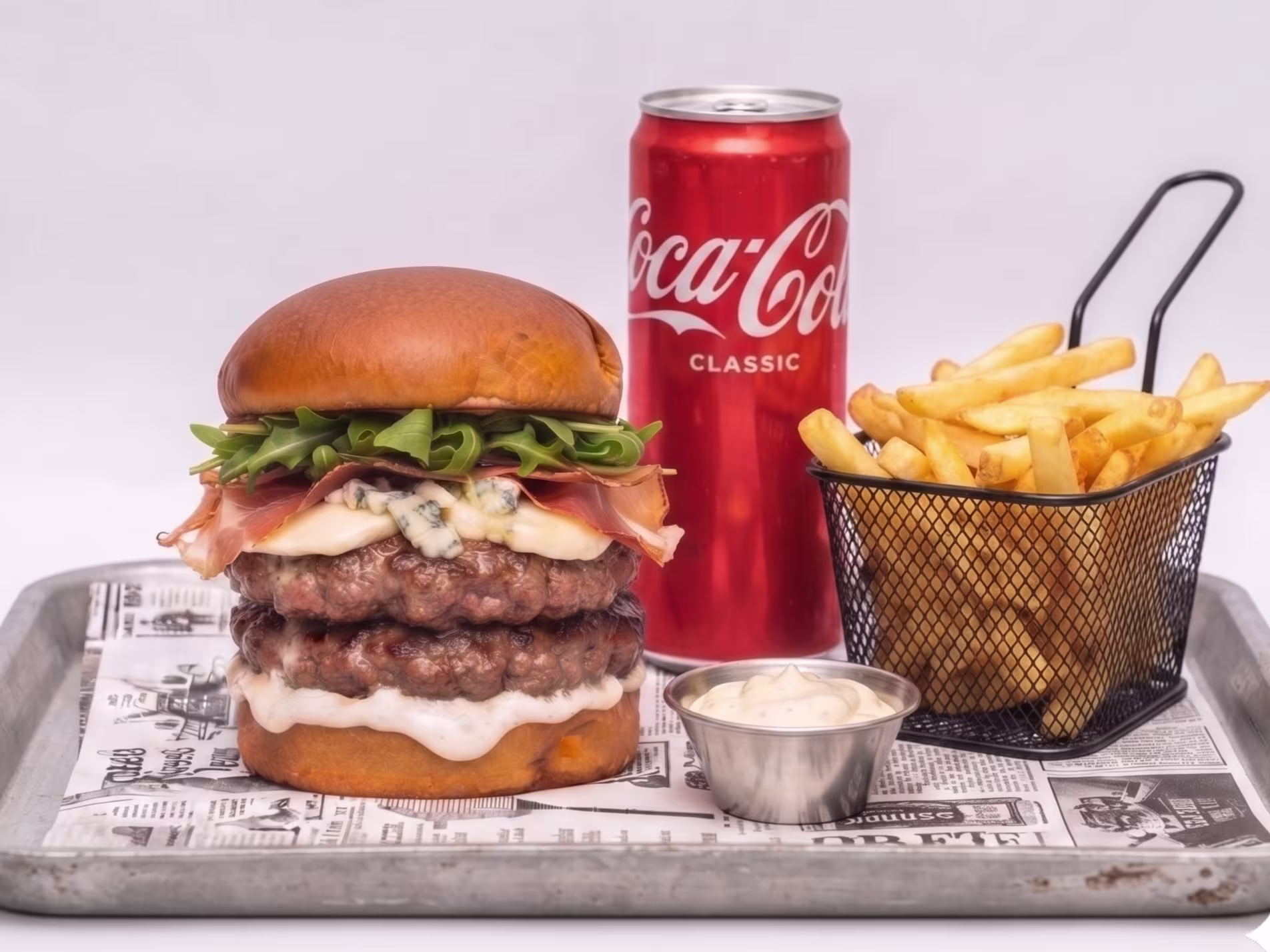 Doppelter Mediterraner Burger Menü