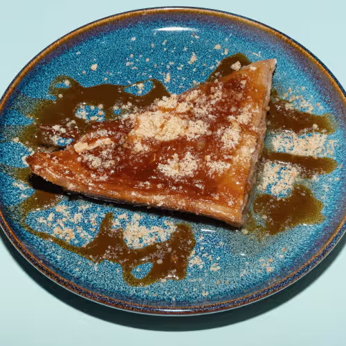 Baklava, hausgemacht (1 Stück)