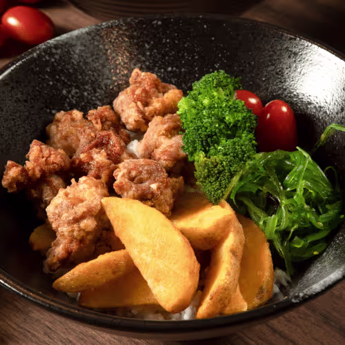 P5:  Korean Crispy Chicken Salad