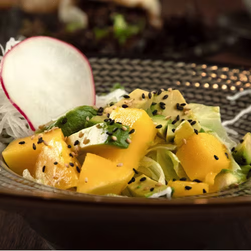 V23:  Mango Avocado Salat (scharf, vegetarisch)