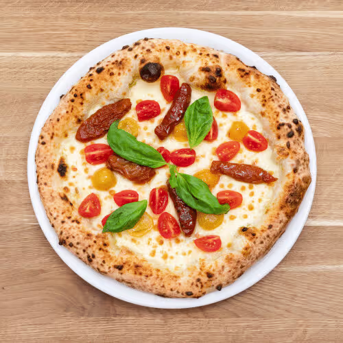 Pizza Tre Pomodori