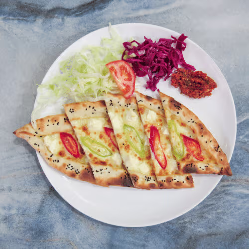 Pide mit Käse