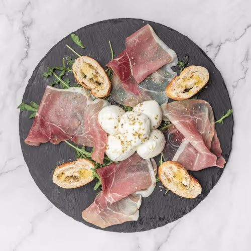 Mozzarella di Bufala Campana e Prosciutto Crudo