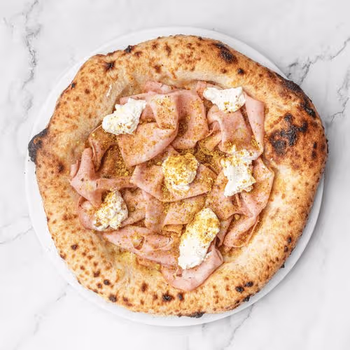 Pizza Mortadella e Pistacchio