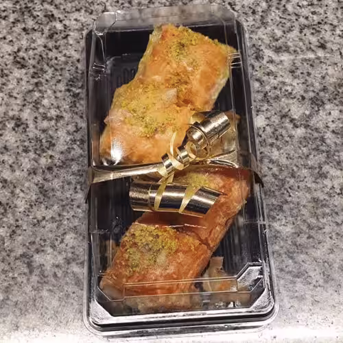 Baklava (4 Stück)