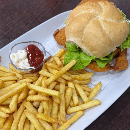 Combo Hühnerschnitzel Semmel