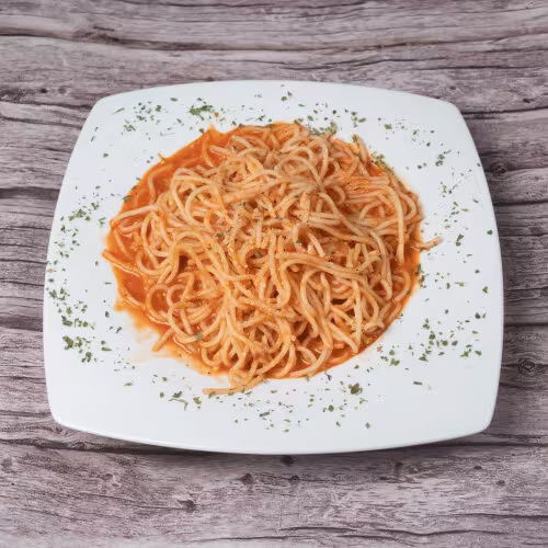 Spaghetti al Pomodoro e Basilico