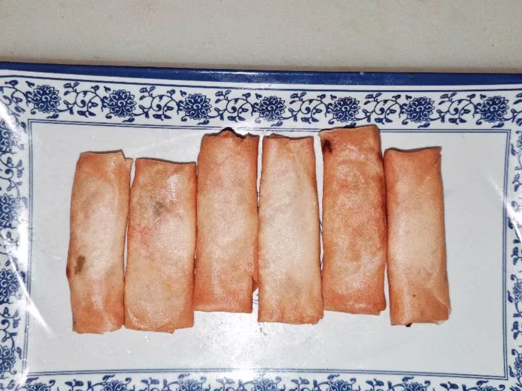 Mini Frühlingsrollen (6 Stück)