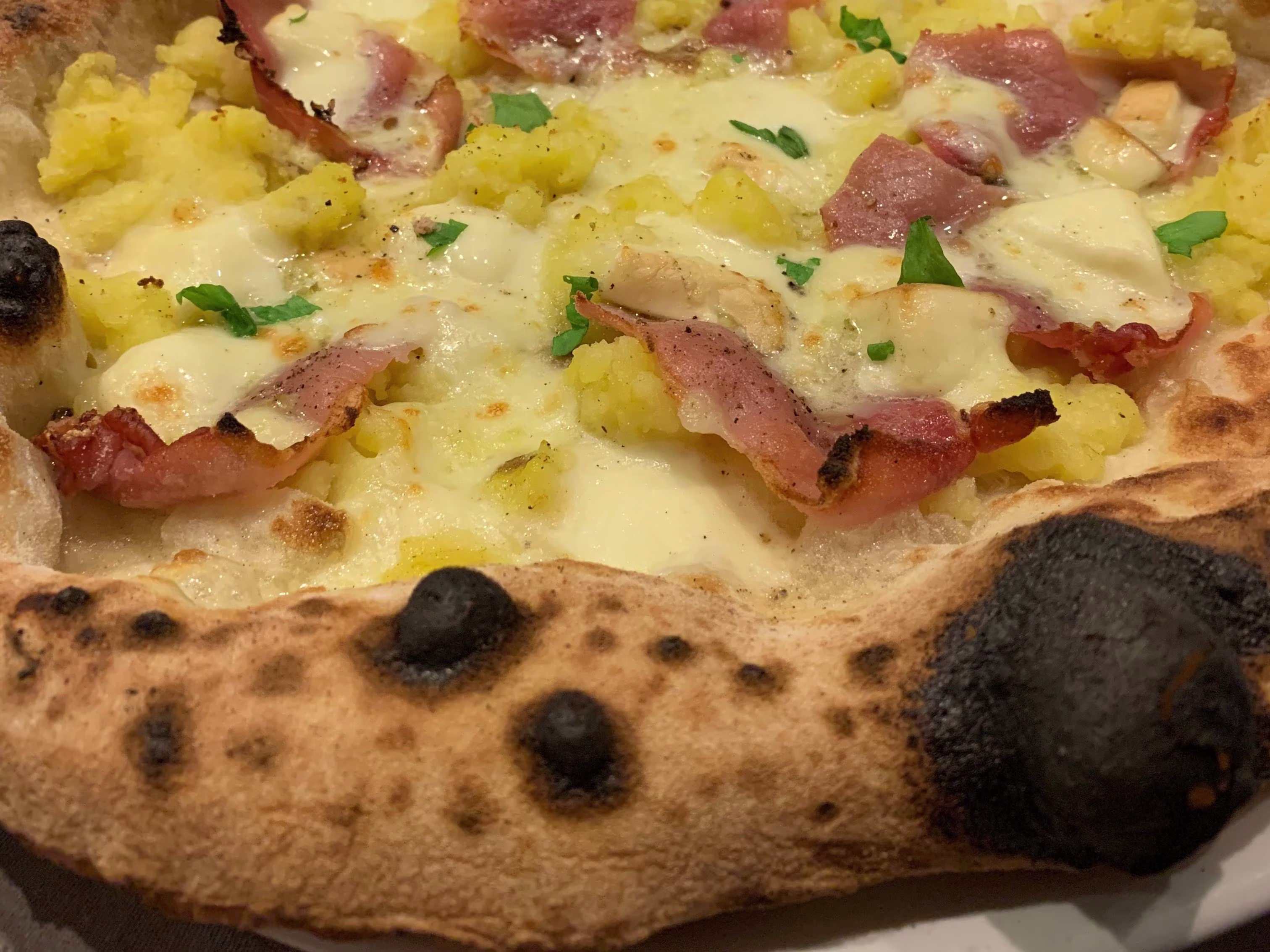 Pizza Bianca Trentina