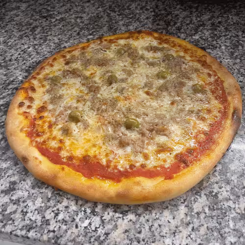 Pizza Tonno