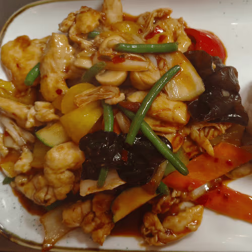 Hühnerfleisch nach Sichuan Art
