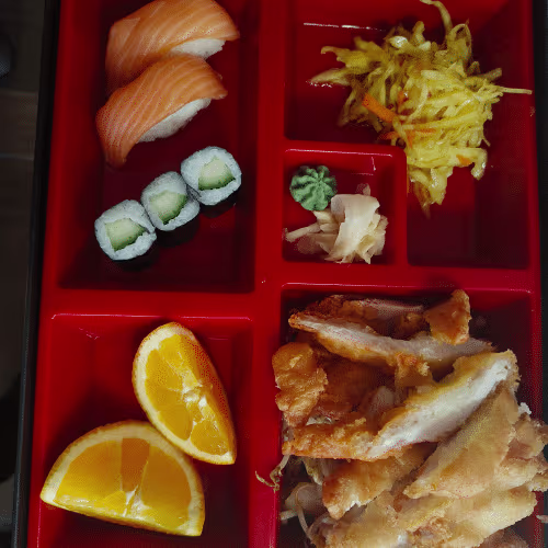 Knuspriges Huhn Bento
