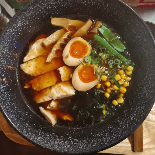 Ramen mit Hühnerfleisch