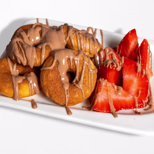 Erdbeeren Mini Donuts (6 Stück)