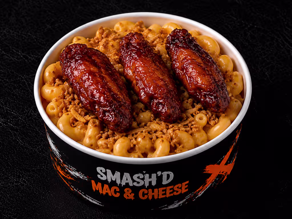 Mac & Cheese mit Chicken Wings