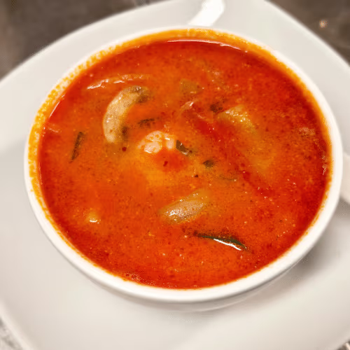 Tom Yam Suppe (scharf)