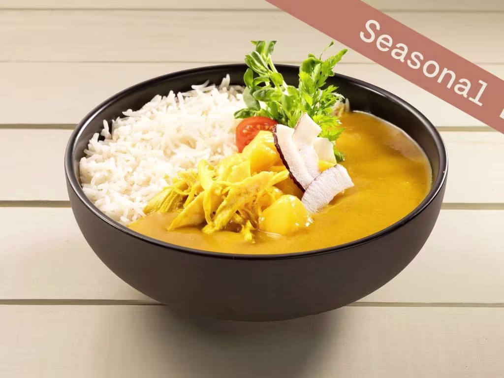 SWEET & SPICY MANGO CURRY with PULLED BIO CHICKEN