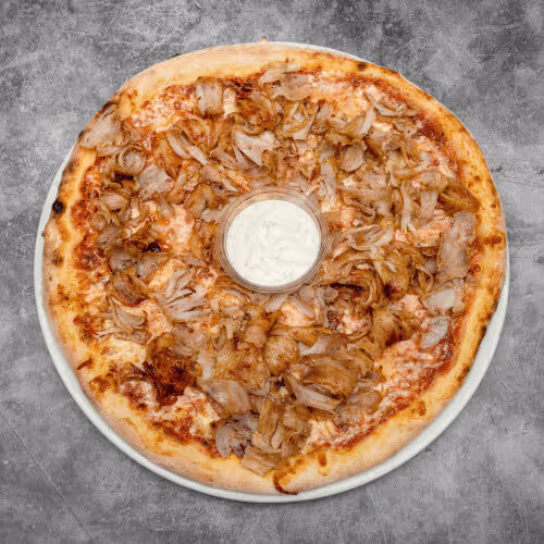 Pizza mit Kebapfleisch