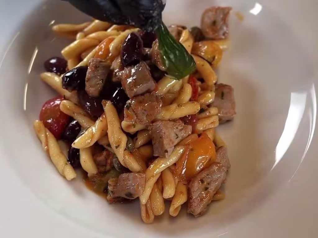 Strozzapreti al Tonno Rosso Siciliano