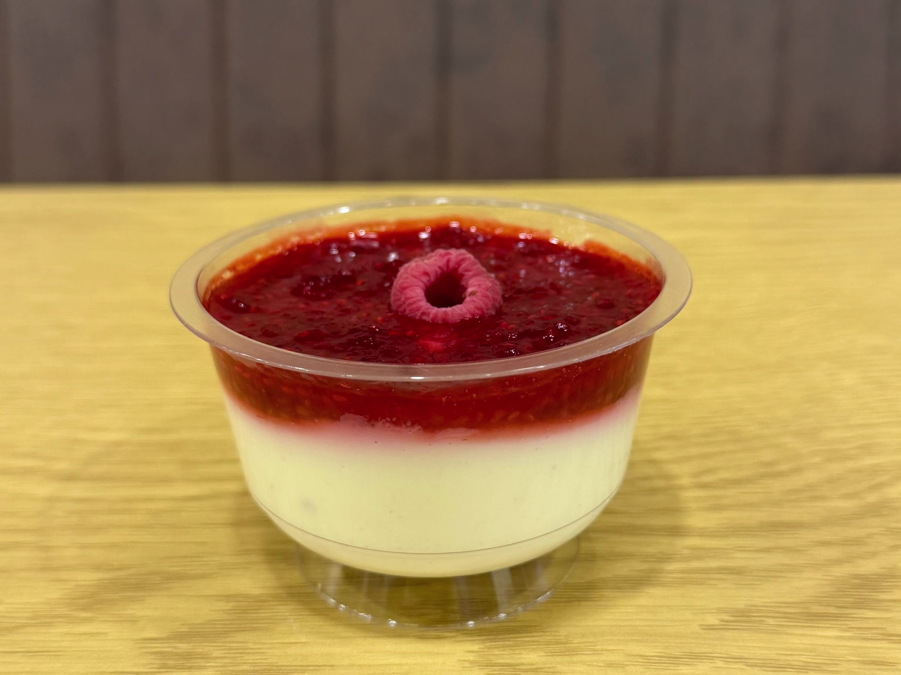 Himbeer-Milchpudding
