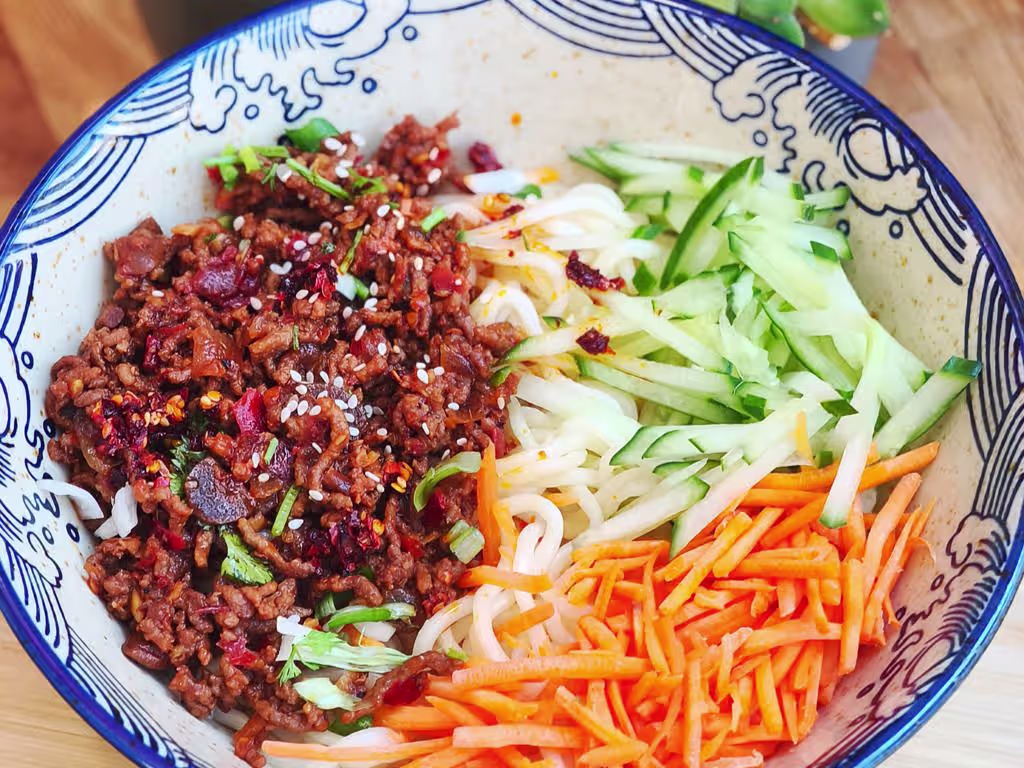 Beef Zha Jiang Mian (Udon) Spicy