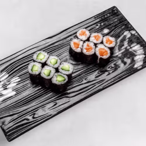Lachs Gurken Maki 12 Stk.
