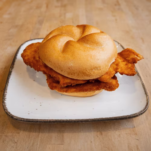 Hühner Crispy Chicken Semmel