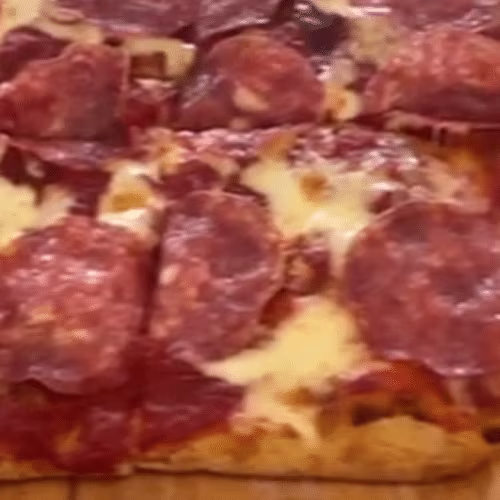 Salami Pizza (1 Stück)