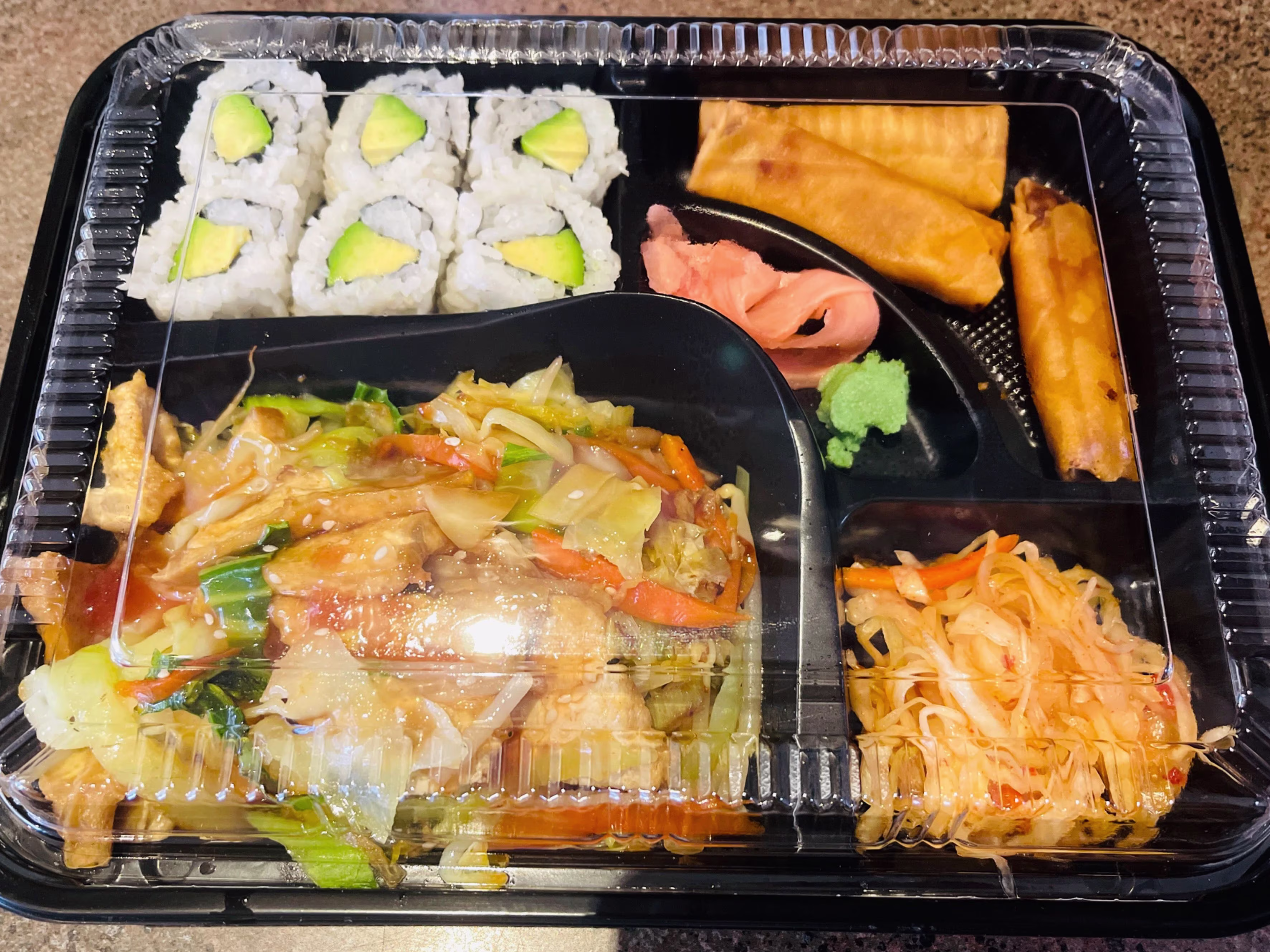 Bento mit Tofu und Gemüse