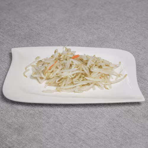 Sojabohnensprossen Salat