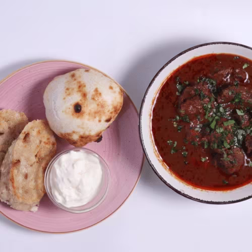 Rinds Gulasch mit Serviettenknödel