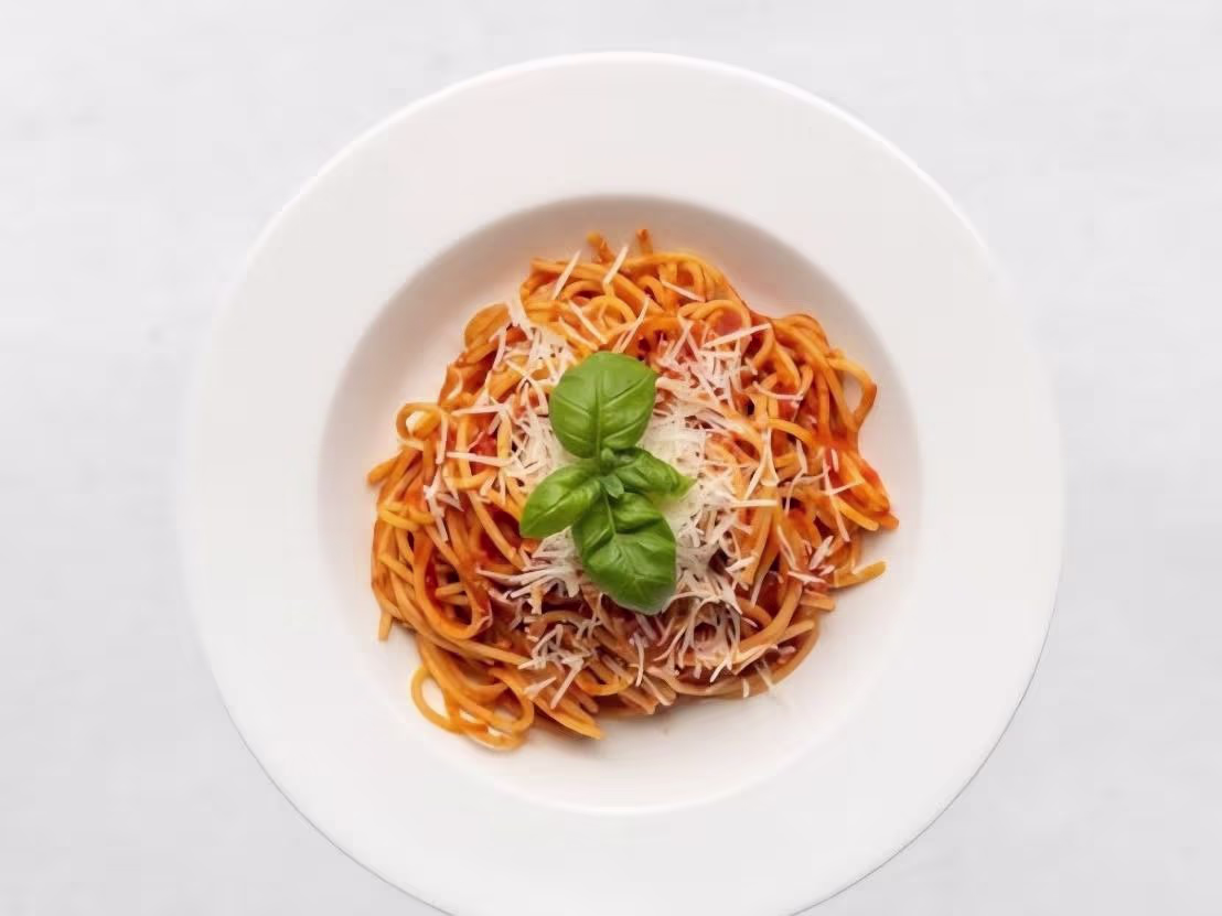 Spaghetti Pomodoro e Basilico