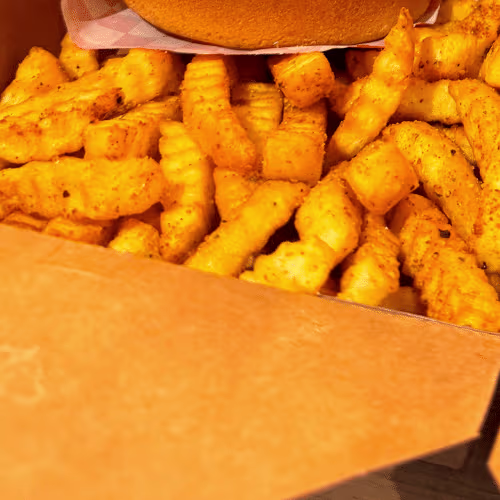 2 Guys Spezial Pommes frites