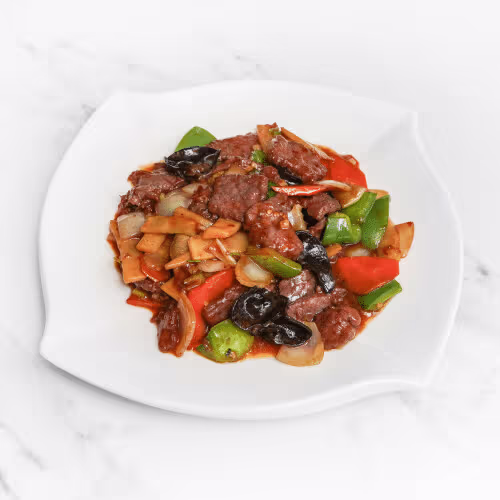 Rindfleisch mit Zwiebeln