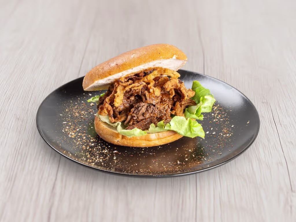 Pulled Beef Burger