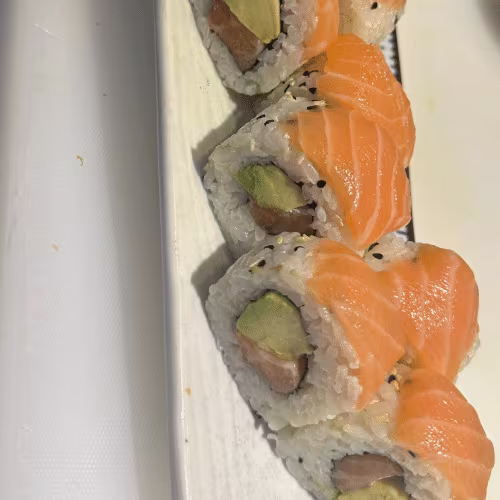 Sake California Roll (8 Stück)