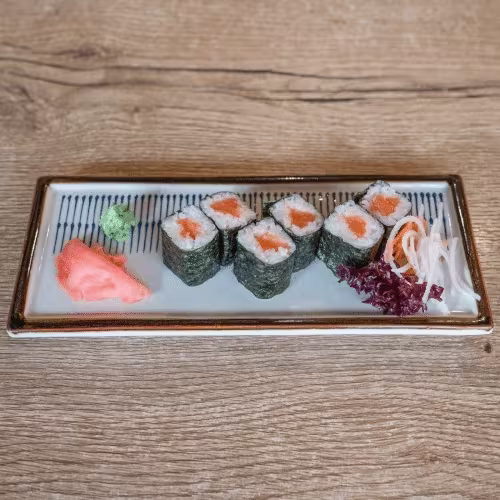 Hosomaki mit Lachs (6 Stück)