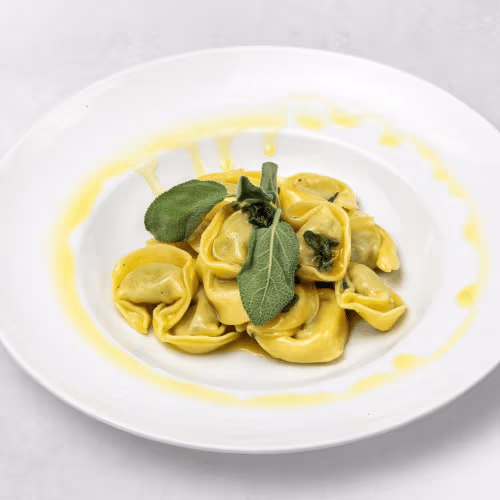 Tortellini (Hausgemacht) Burro e Salvia