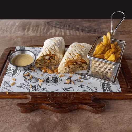 Veggie "Chickenchunks" Burrito (vegan)