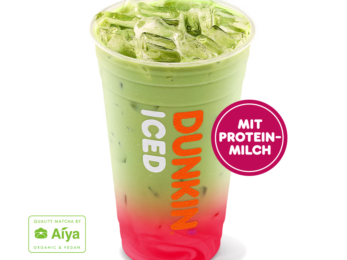 Iced Strawberry Protein Matcha L