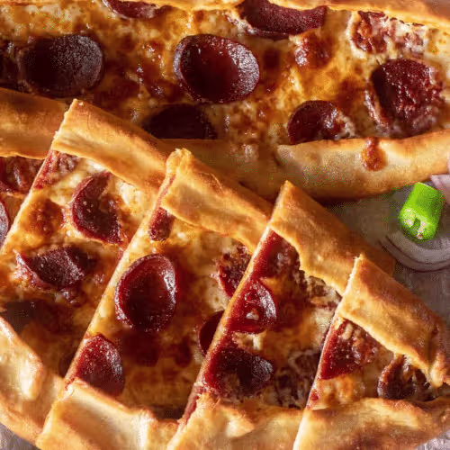Sucuklu Pide